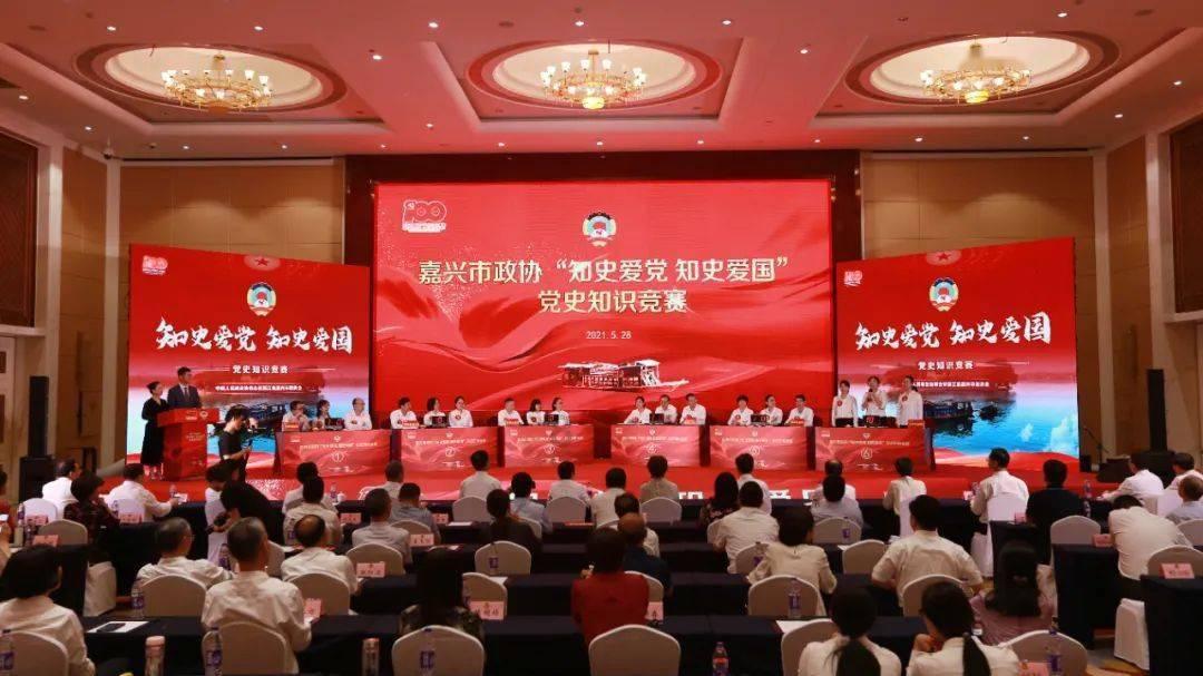 男朋友要存首付，不舍得给我花钱，我该怎么办？游戏画面